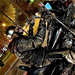 Meet your Posher, Lance